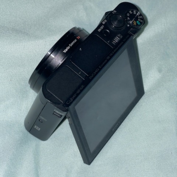 Camera - Picture 2 of 6